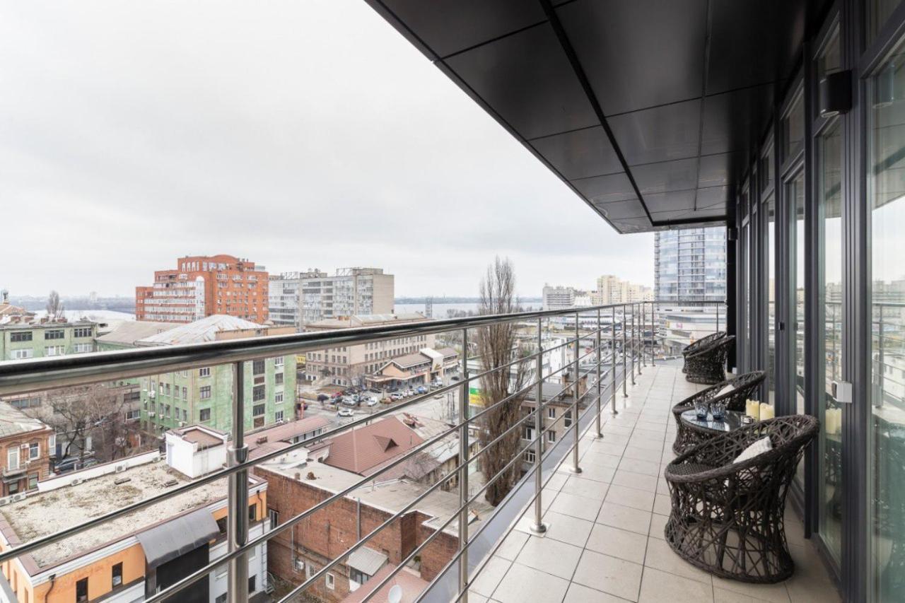Stylish 1 Bedroom Studio Near Most City Dnipro Exterior photo
